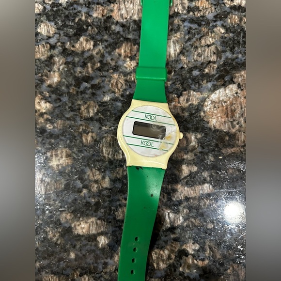 1990's Kool Cigarettes Wrist Watch - Picture 4 of 6